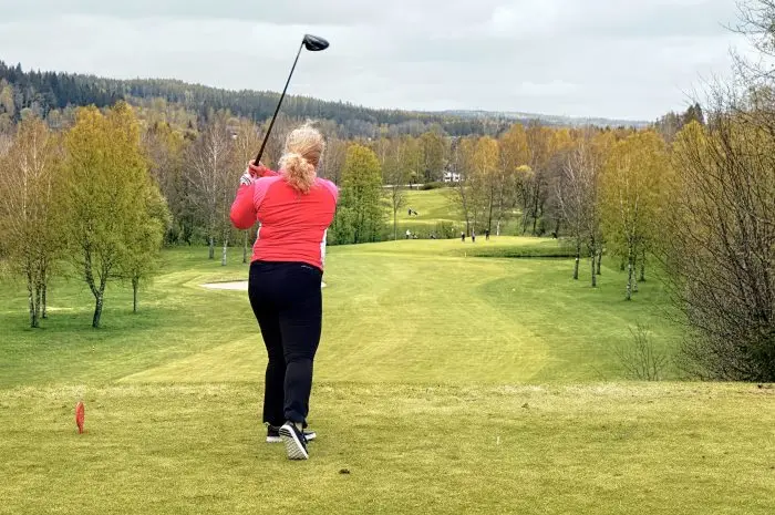 Easy Steps for Improved Swing Consistency When Playing Golf